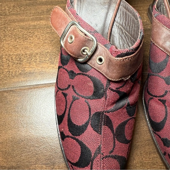 Coach Woman’s Wedges Felicity Burgundy & Black Signature Logo Mules/Clogs size 8 - Picture 6 of 10